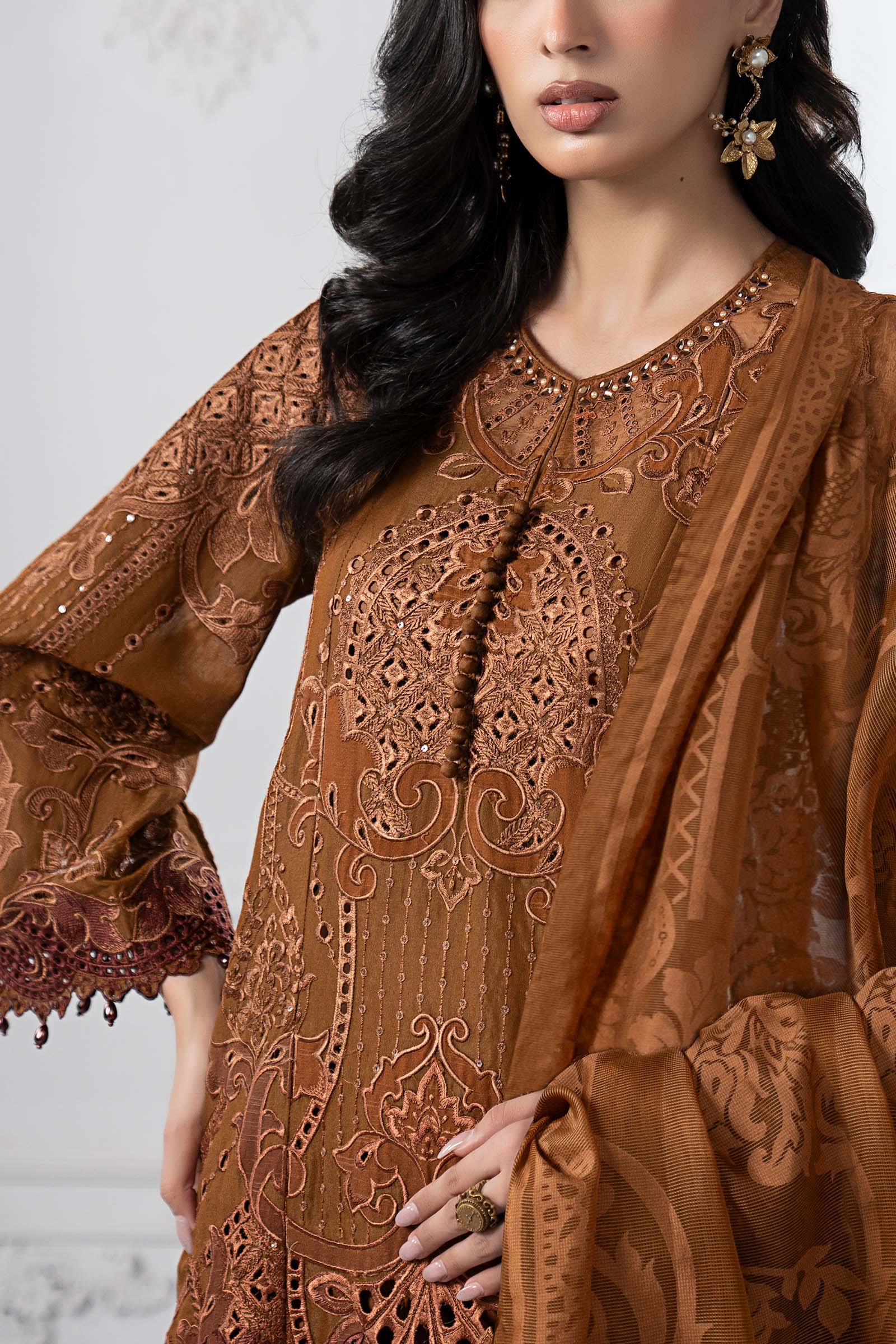 3 Piece Embroidered Paper Cotton Suit | DS-2501-B - Image 3