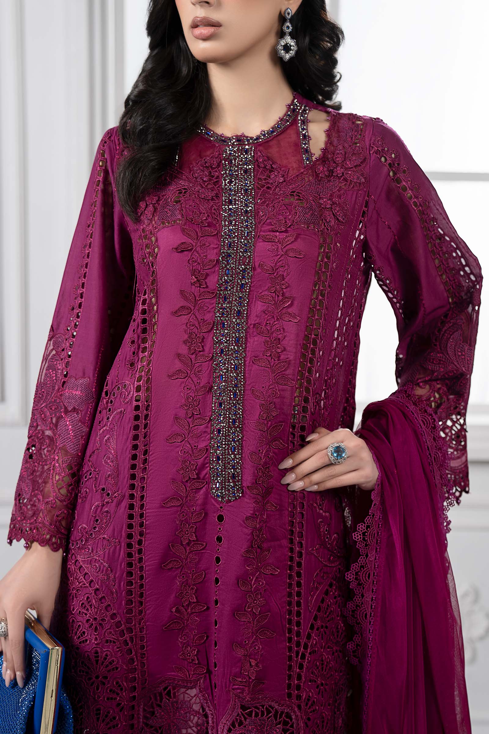 3 Piece Embroidered Lawn Suit | DS-2502-B - Image 4