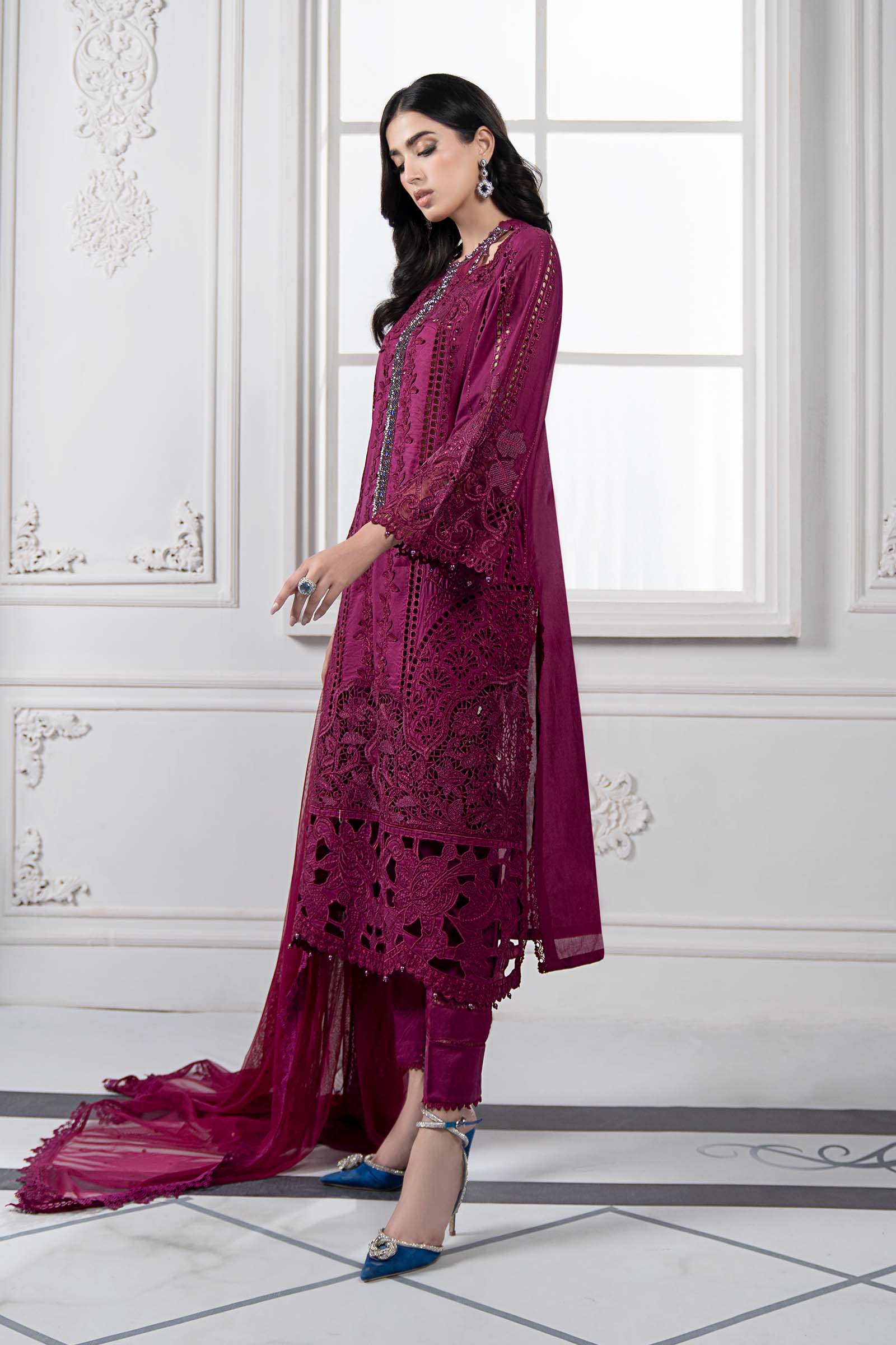 3 Piece Embroidered Lawn Suit | DS-2502-B - Image 9