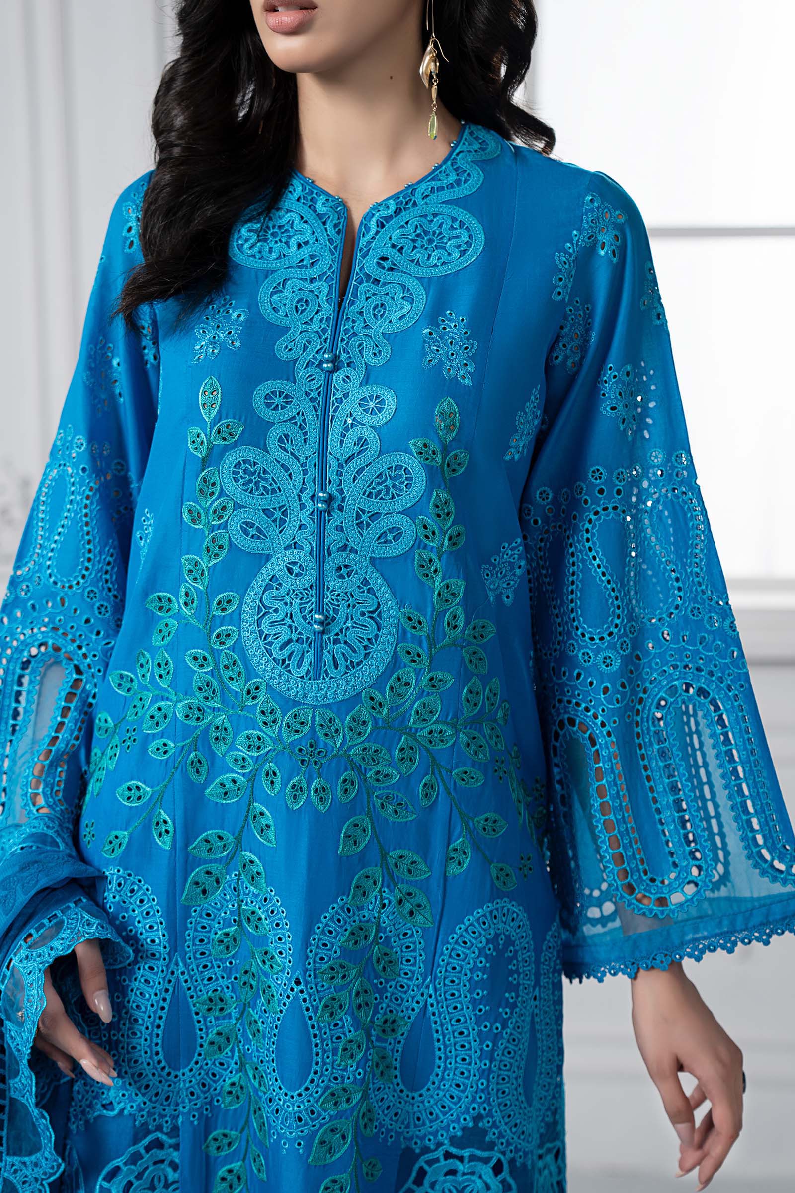 3 Piece Embroidered Lawn Suit | DS-2503-B - Image 3