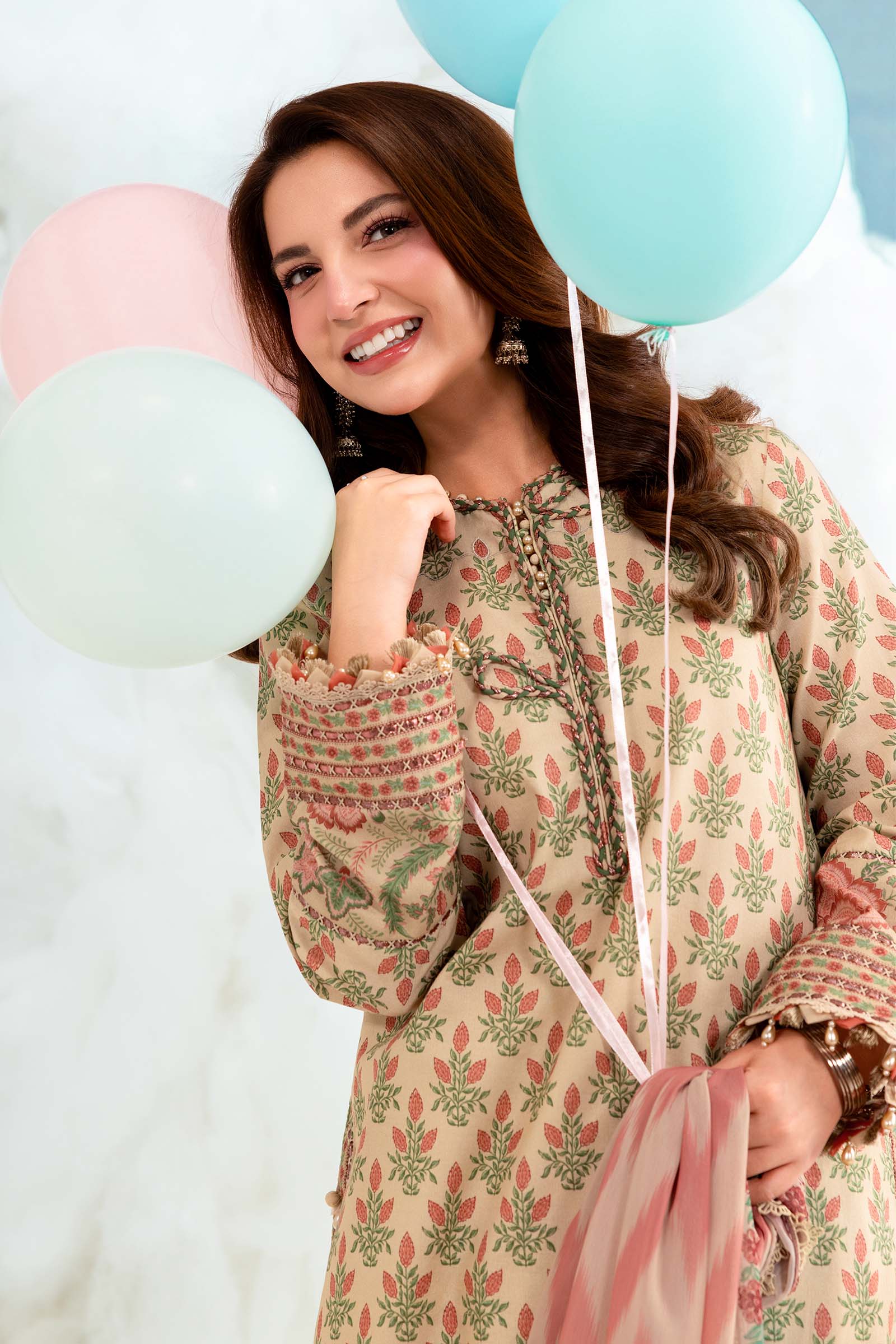 3 Pc Unstitched Embroidered Lawn Suit - Image 5