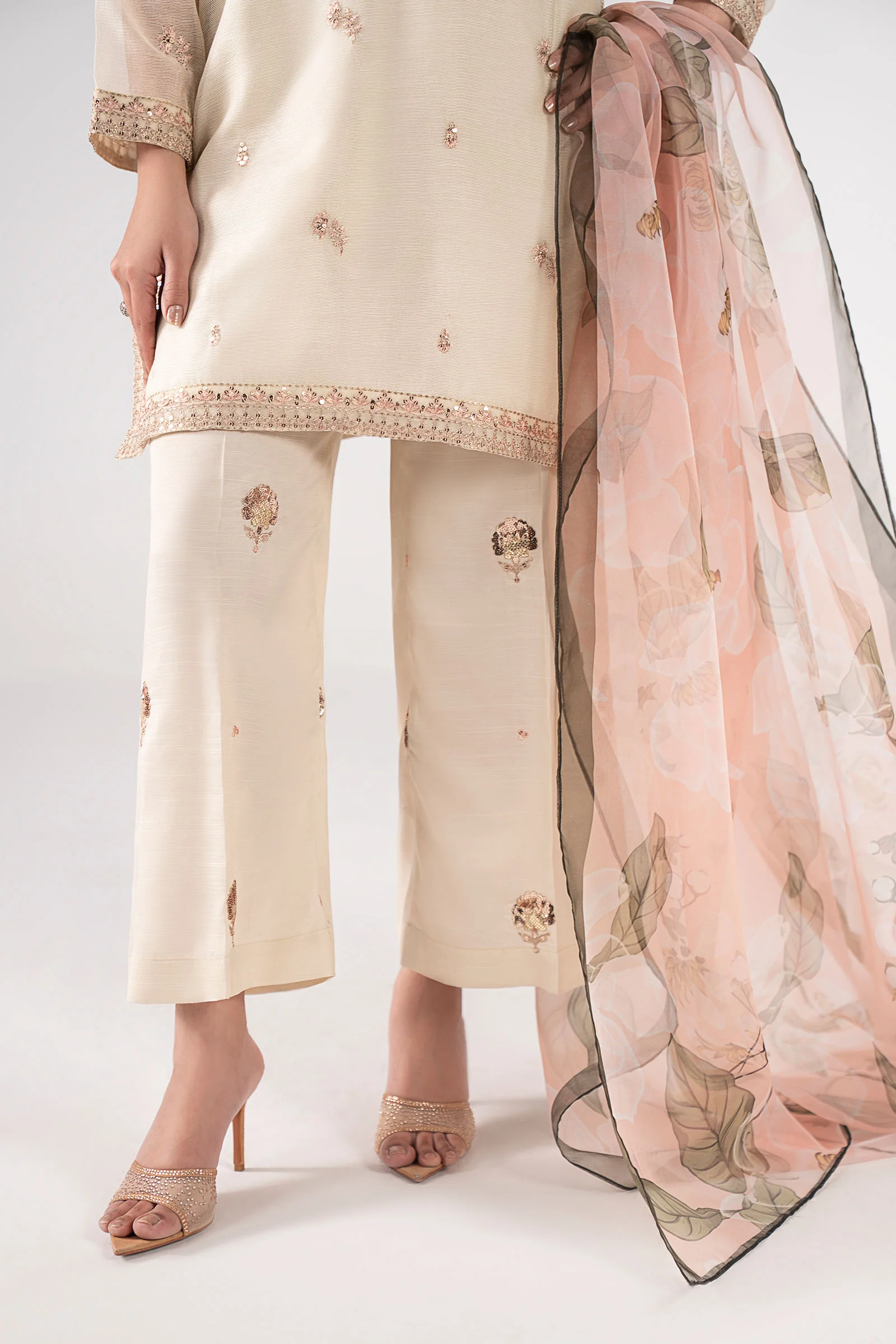 3 Pc Embroidered Silk Cotton Net Suit - Image 4
