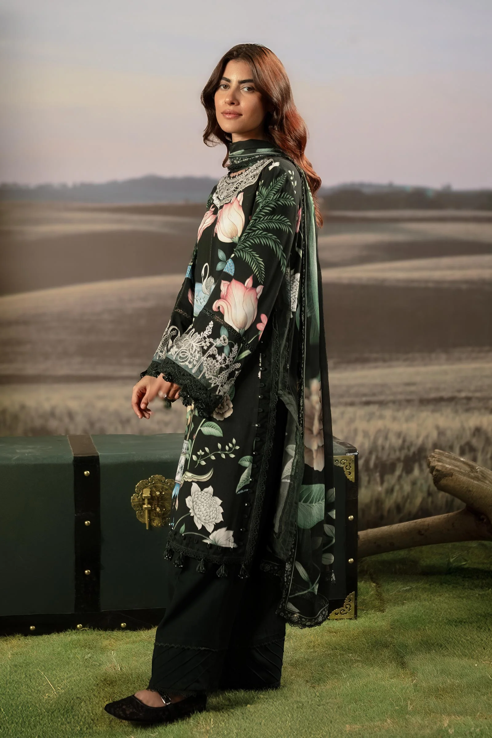 3 Pc Unstitched Embroidered Arabic Lawn Suit | MB-PFUS25-04A - Image 4