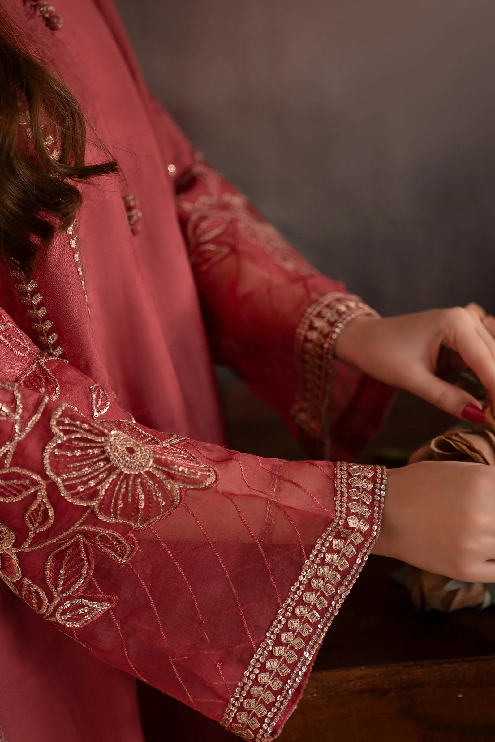 3 Piece Embroidered Tassel Silk Suit - Image 5