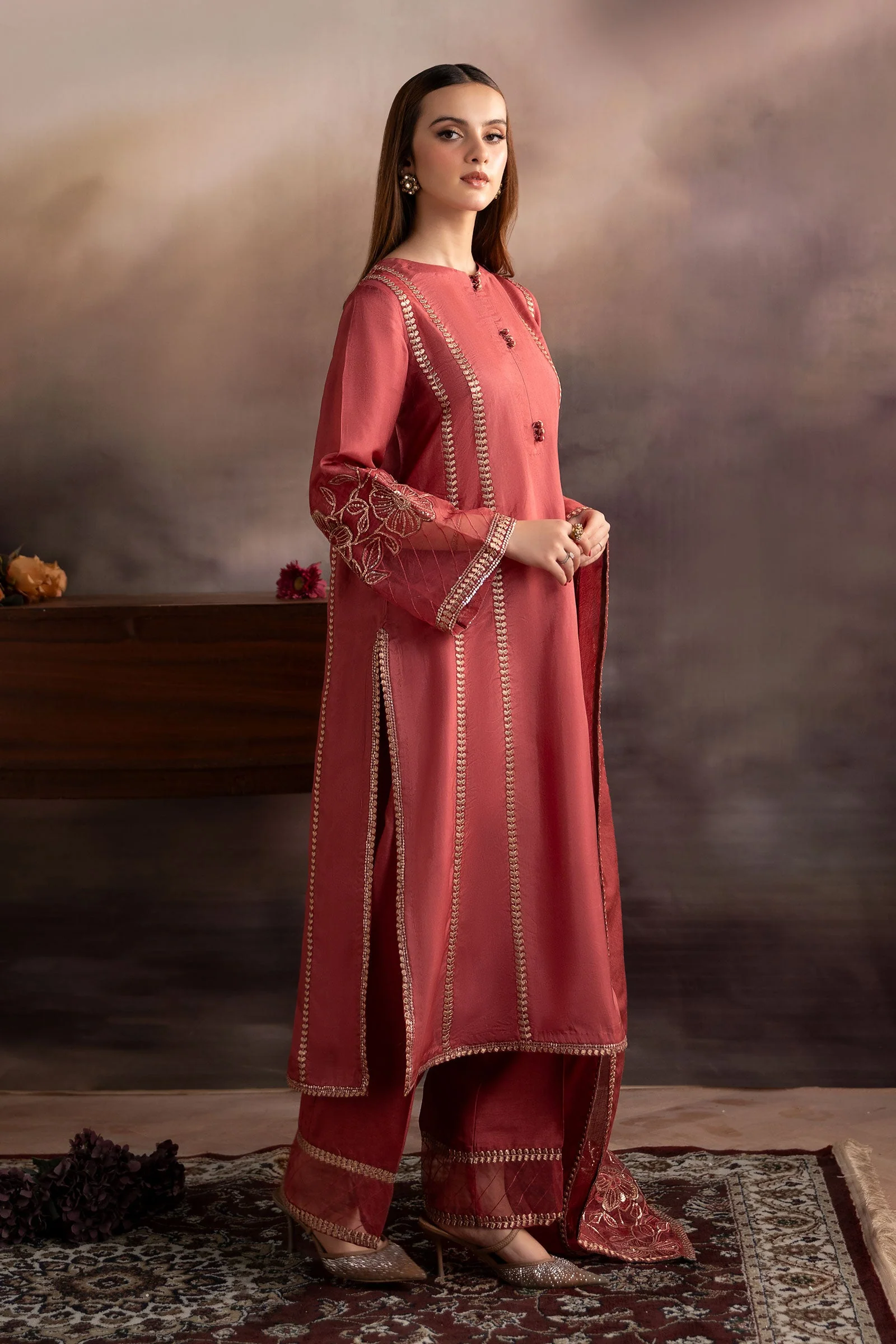 3 Piece Embroidered Tassel Silk Suit - Image 8