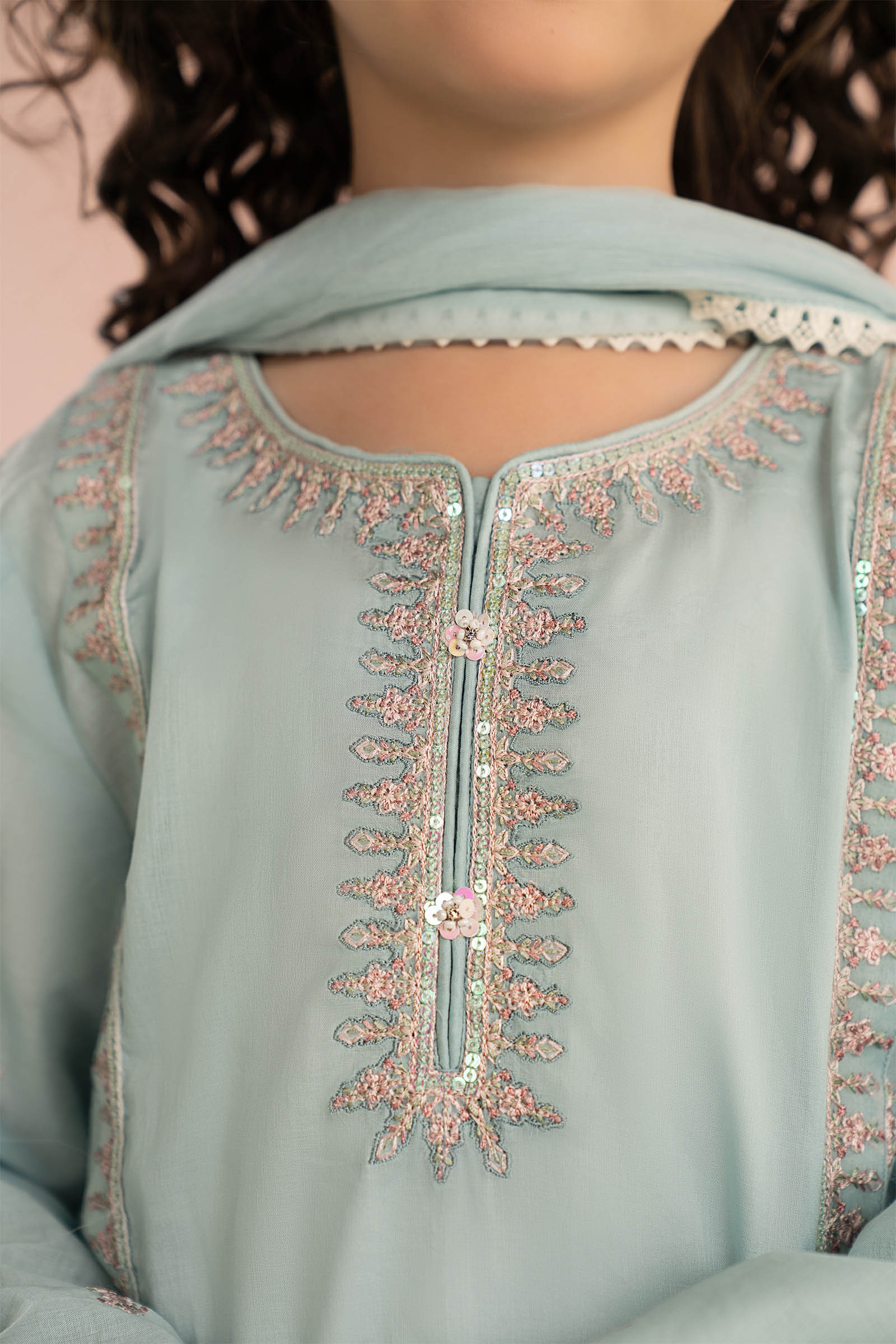 3 Piece Embroidered Lawn Suit - Image 3